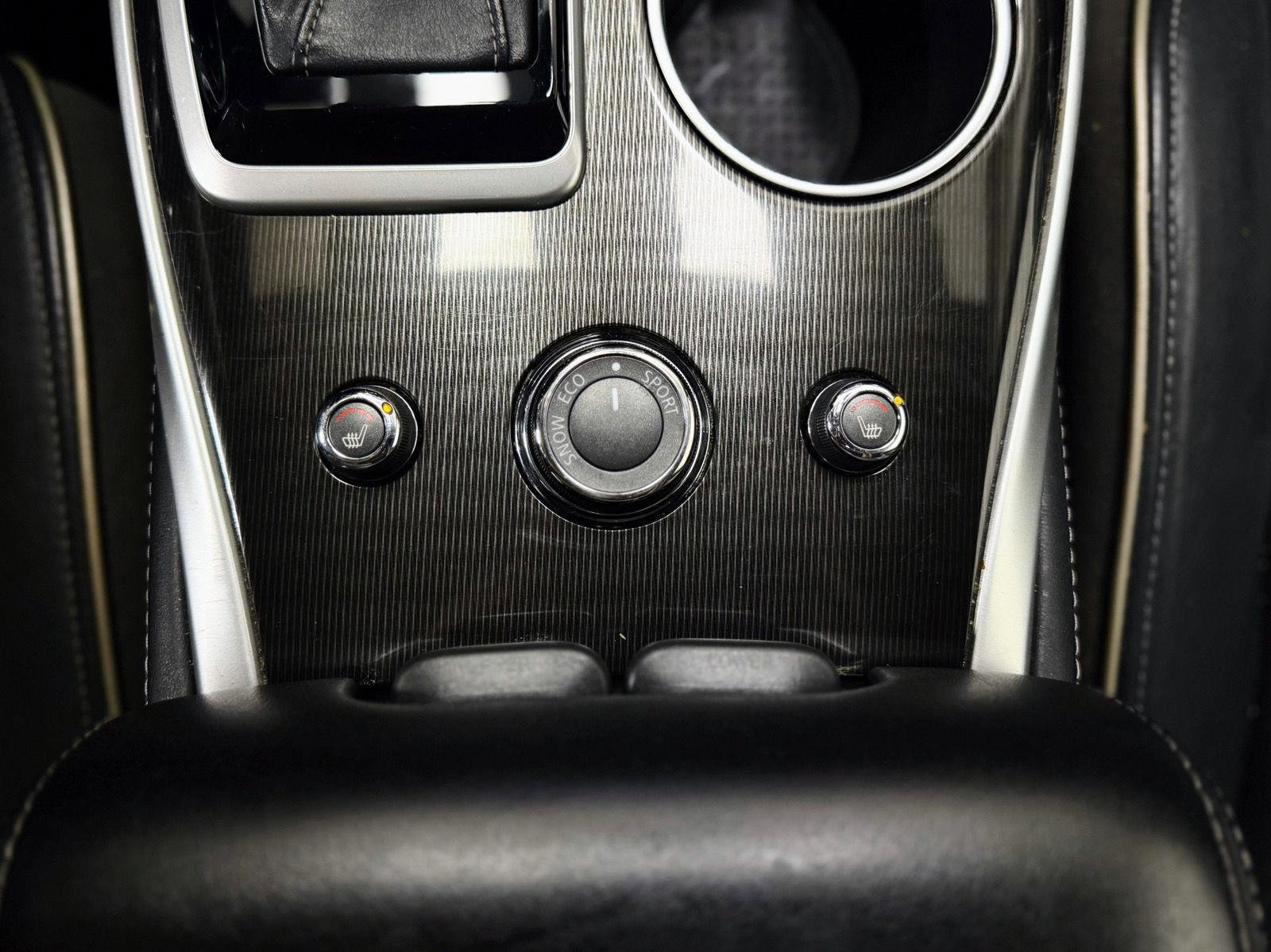 Used 2019 INFINITI QX60 Luxe w/ Essential Package image 22