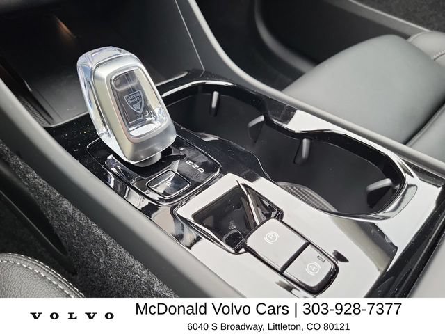 New 2026 Volvo XC40 B5 Plus w/ Protection Package Premier AWD/4WD image 24