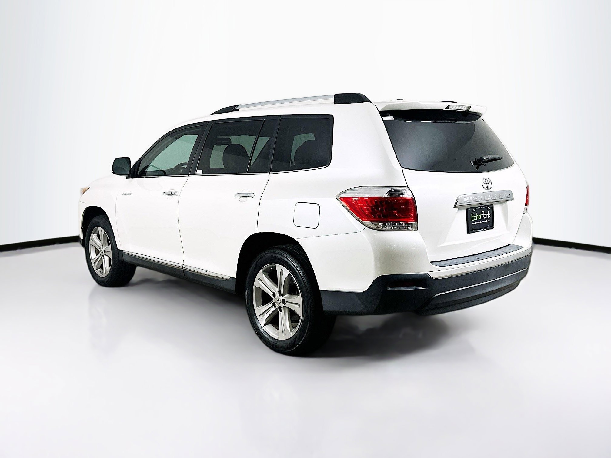 Used 2012 Toyota Highlander Limited w/ Tow Pkg image 5