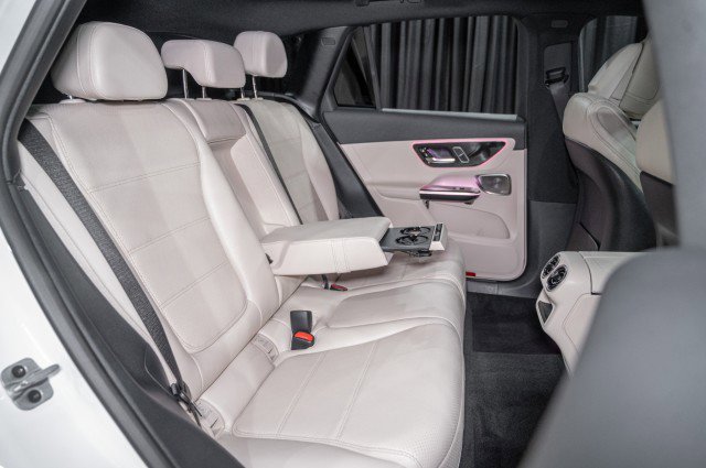 New 2026 Mercedes-Benz GLC 300 4MATIC image 13