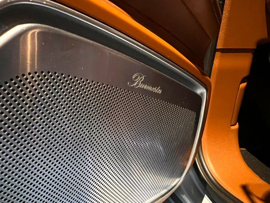 Used 2019 Porsche Panamera Turbo S Executive image 16