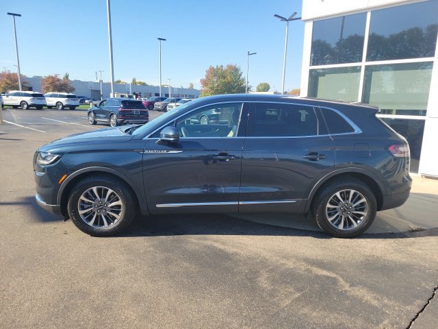 Certified 2023 Lincoln Nautilus AWD w/ Premium Package image 3