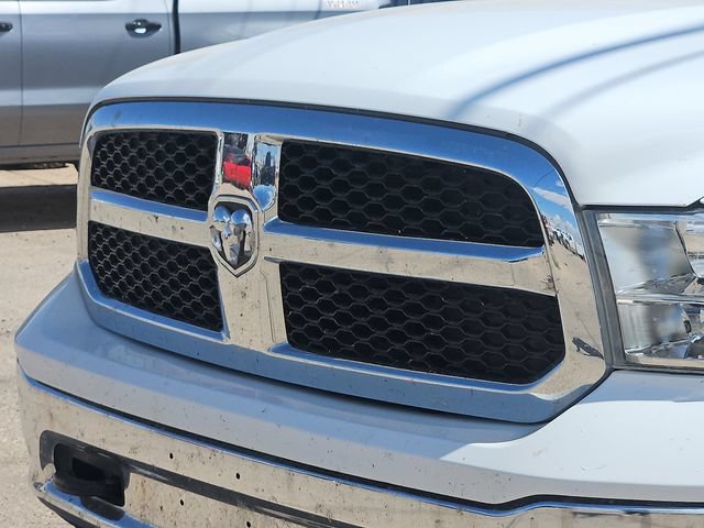 Used 2022 RAM 1500 Classic SLT w/ Electronics Group AWD/4WD image 2