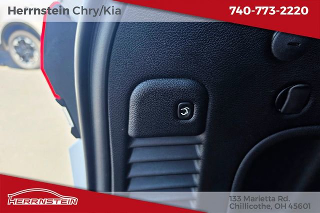 Used 2021 Jeep Grand Cherokee Laredo X AWD/4WD image 21