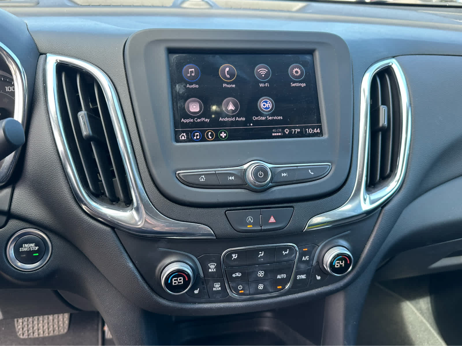 Used 2023 Chevrolet Equinox LT AWD/4WD image 12