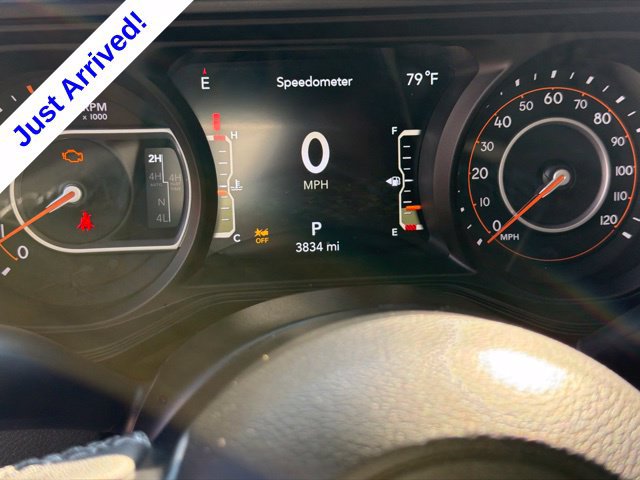 Used 2026 Jeep Wrangler Unlimited Rubicon AWD/4WD image 22