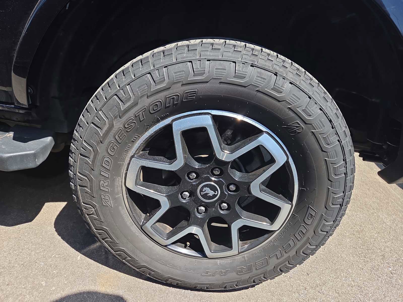 Used 2021 Ford Bronco Outer Banks AWD/4WD image 7
