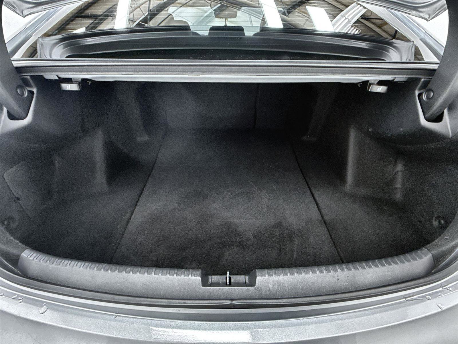 Used 2021 Acura TLX w/ Technology Package image 31