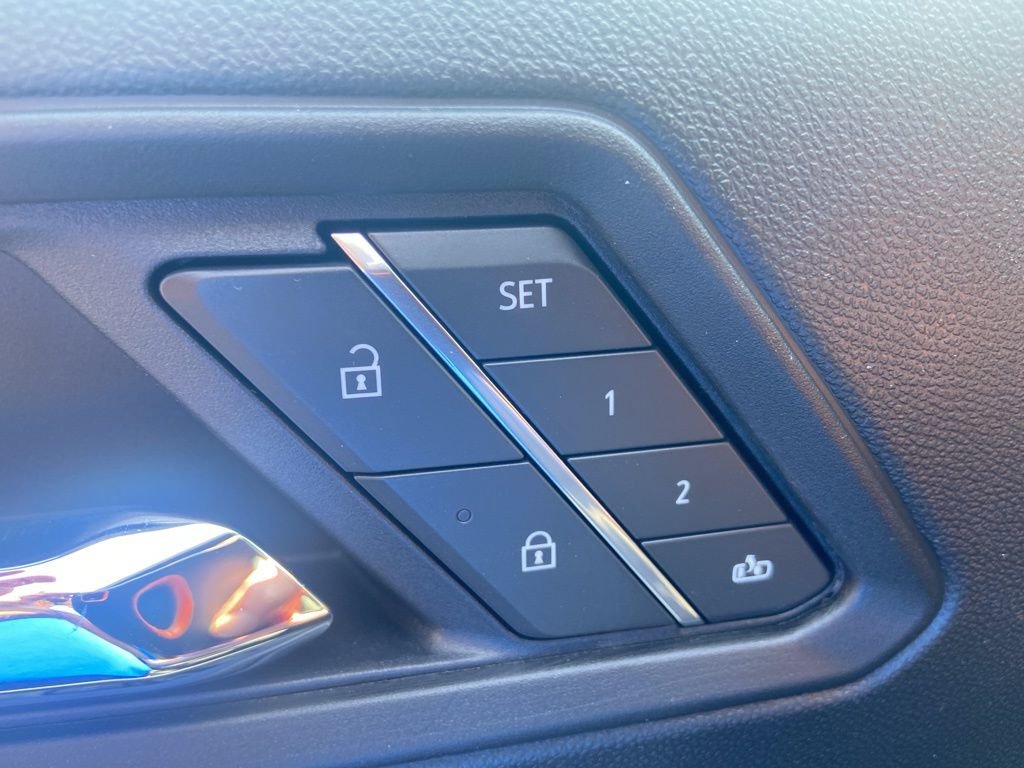 New 2025 Chevrolet Colorado ZR2 w/ Technology Package image 9