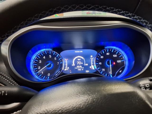 Certified 2024 Chrysler Pacifica Touring-L image 19