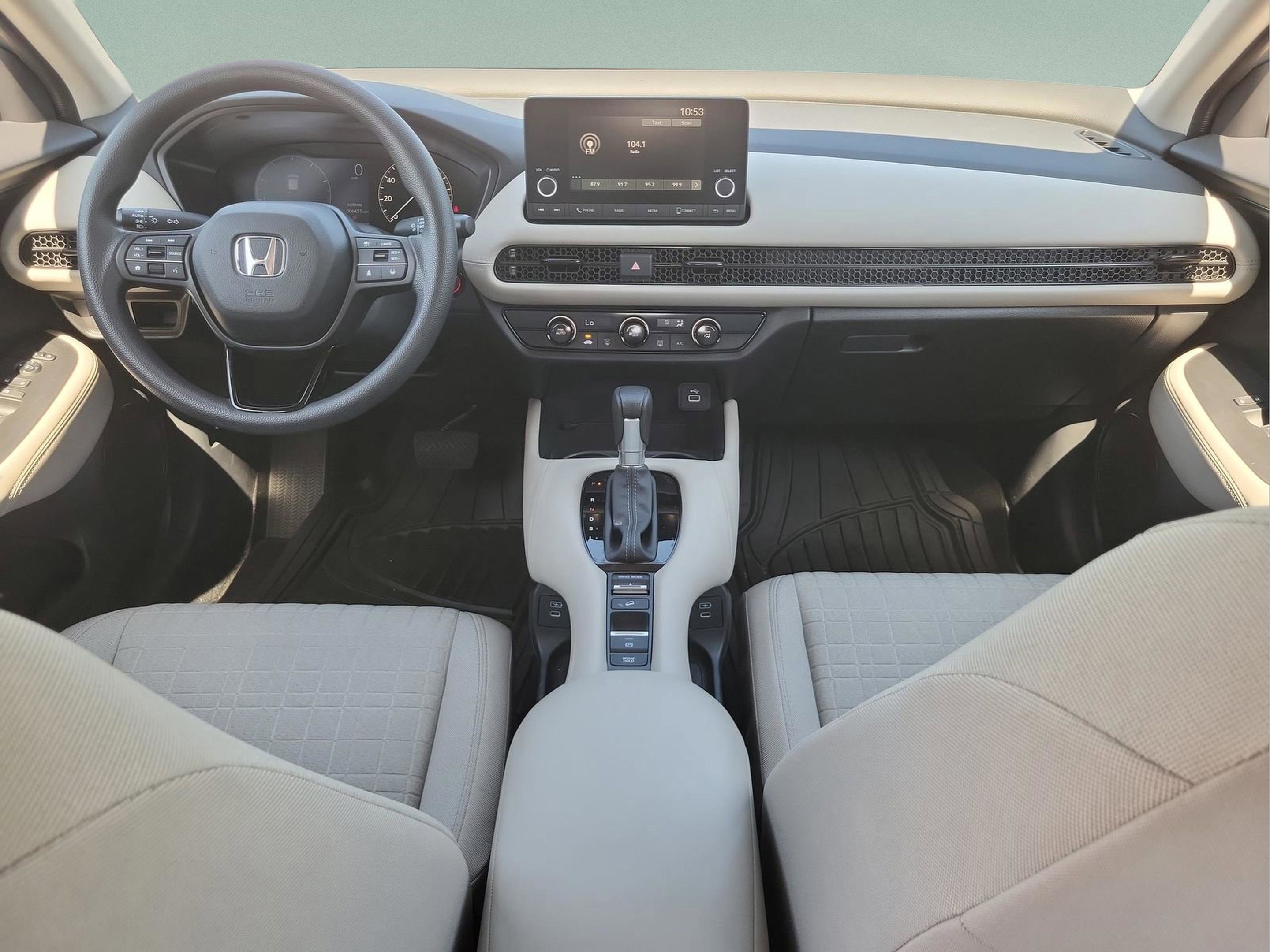 Certified 2025 Honda HR-V LX image 27