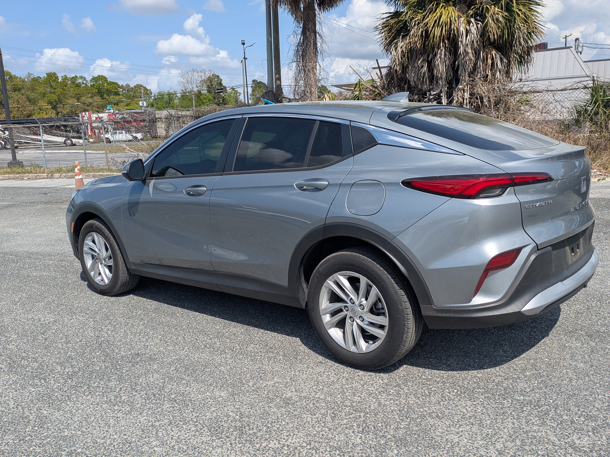 Used 2024 Buick Envista Preferred image 6