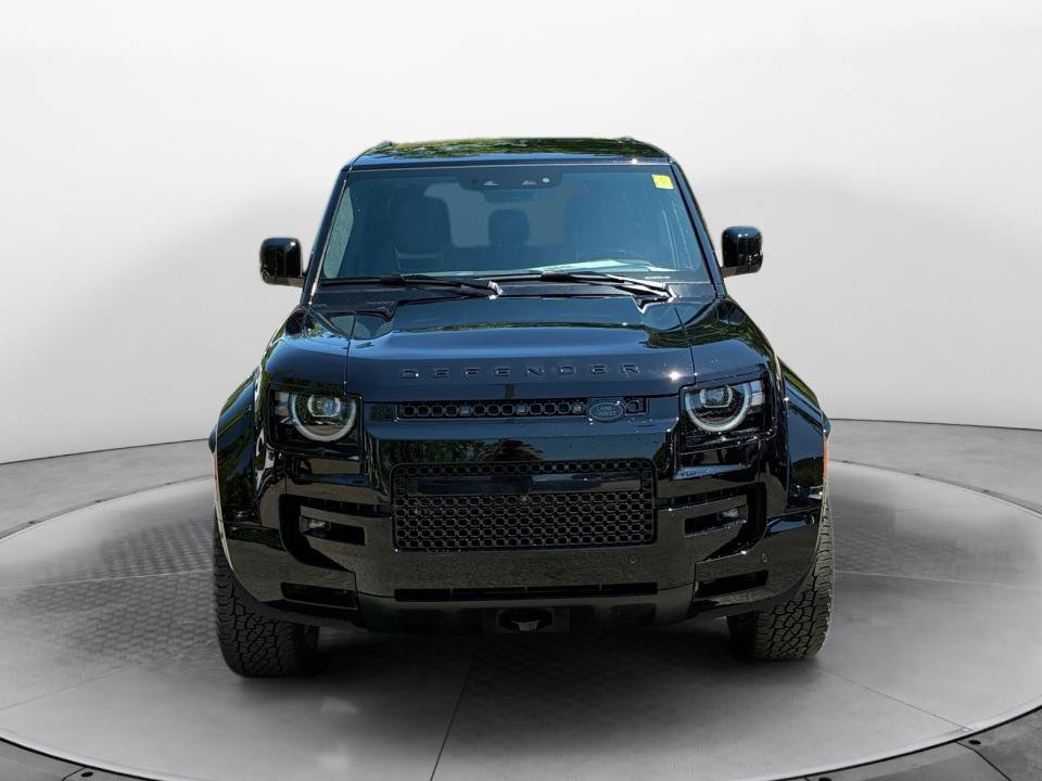 New 2026 Land Rover Defender 110 OCTA AWD/4WD image 2