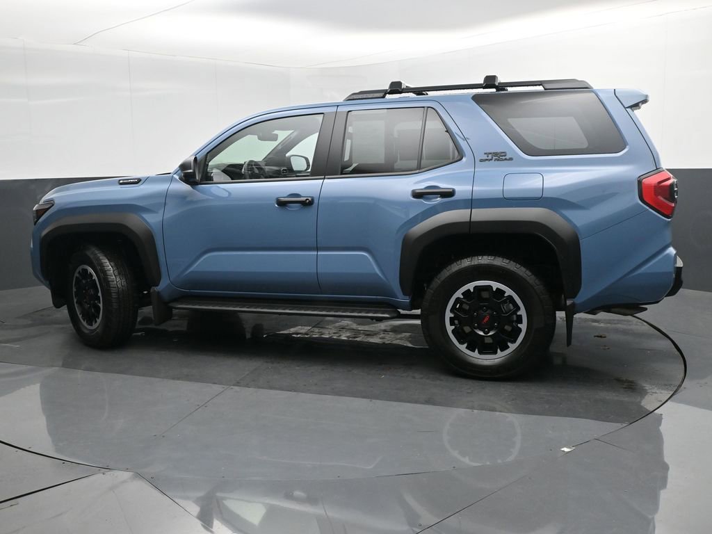 Used 2025 Toyota 4Runner TRD Off-Road Premium image 3