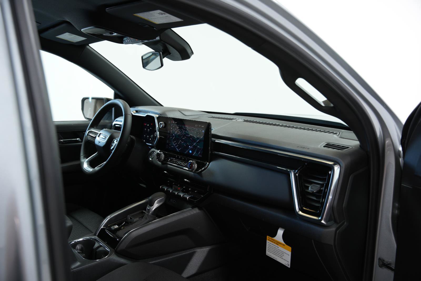 New 2026 GMC Canyon Elevation RWD image 17