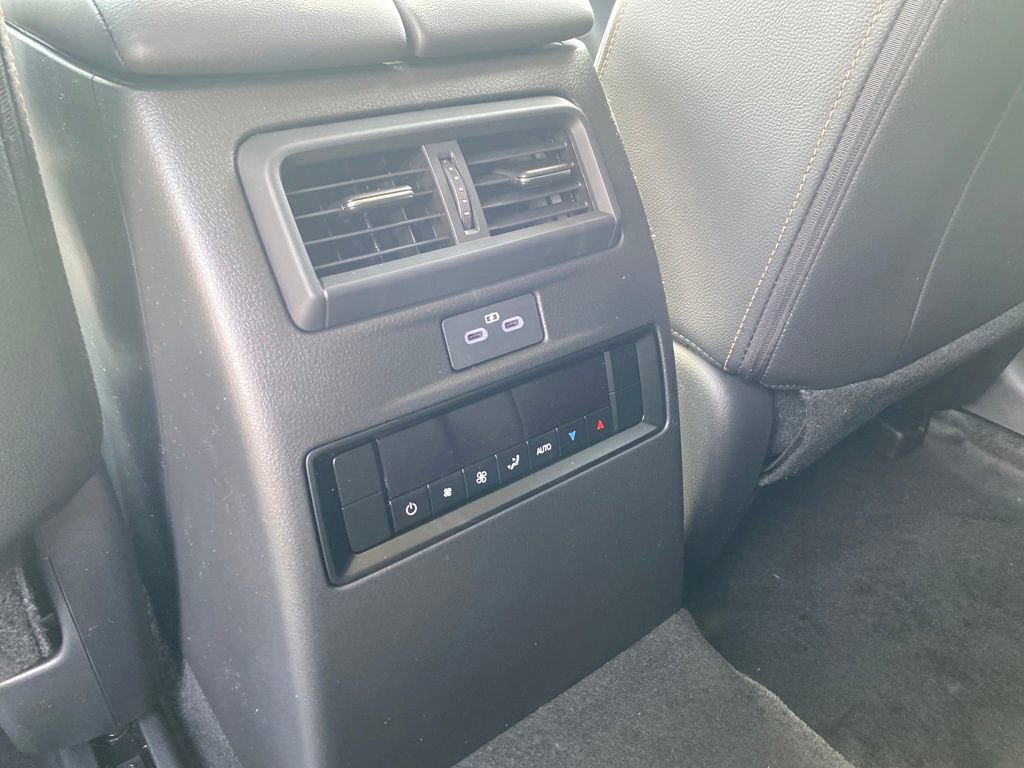 New 2026 MAZDA CX-70 SC AWD/4WD image 23