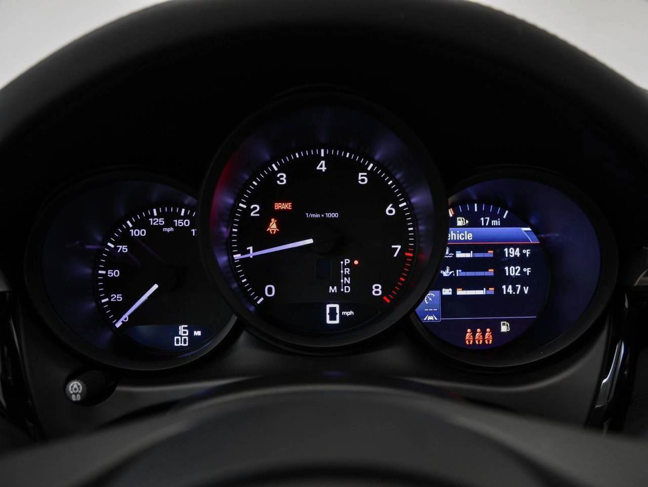 New 2025 Porsche Macan image 27