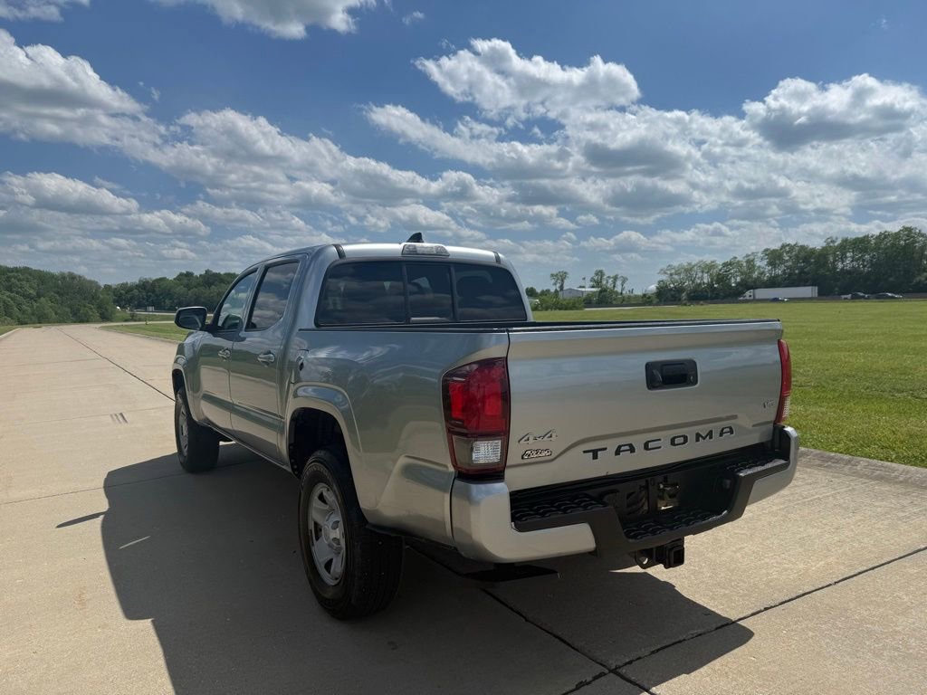 Used 2023 Toyota Tacoma SR AWD/4WD image 6