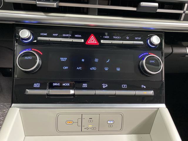 New 2026 Hyundai Santa Fe SE image 17