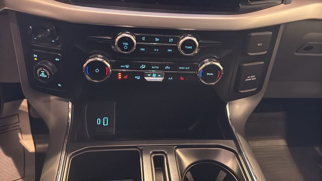 Used 2022 Ford F150 XLT w/ Equipment Group 302A High image 25