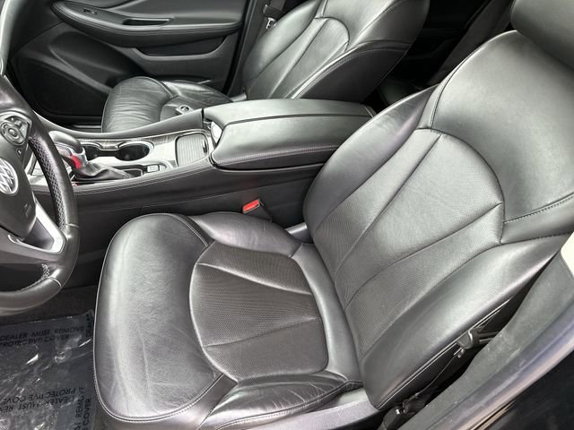 Used 2019 Buick Envision Essence FWD image 15