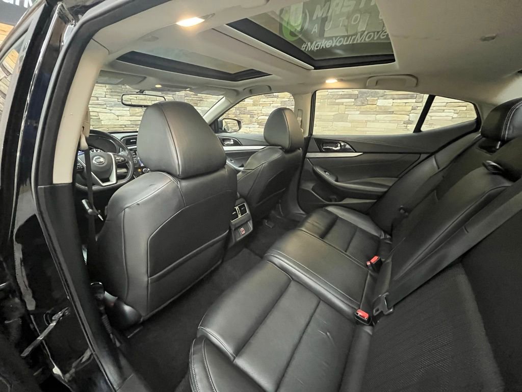 Used 2018 Nissan Maxima 3.5 SL image 32