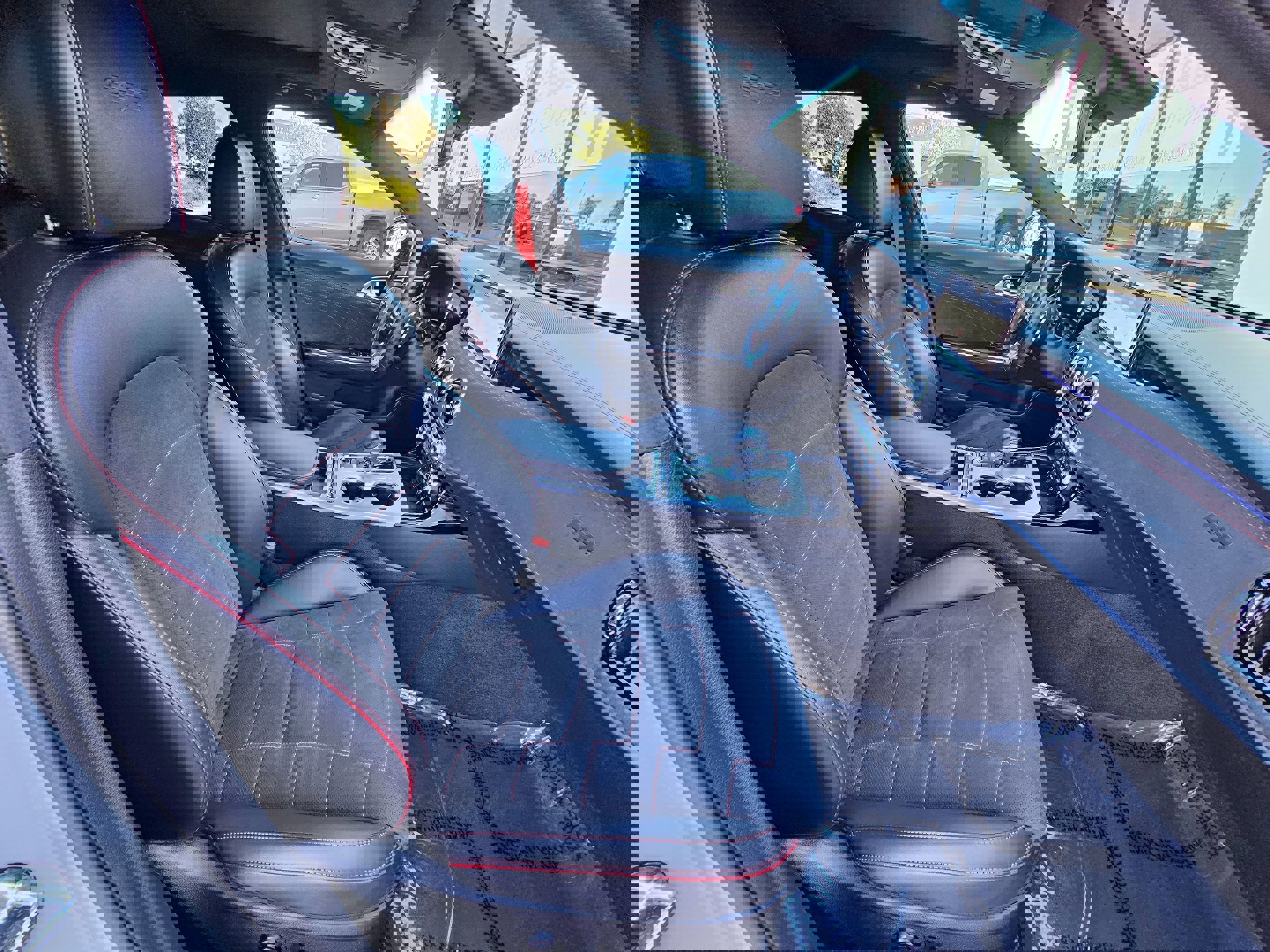 Used 2023 Kia Stinger GT2 w/ Option Group 015 image 31