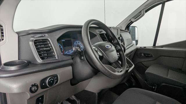 Used 2024 Ford Transit 250 Low Roof w/ Exterior Upgrade Package RWD image 21