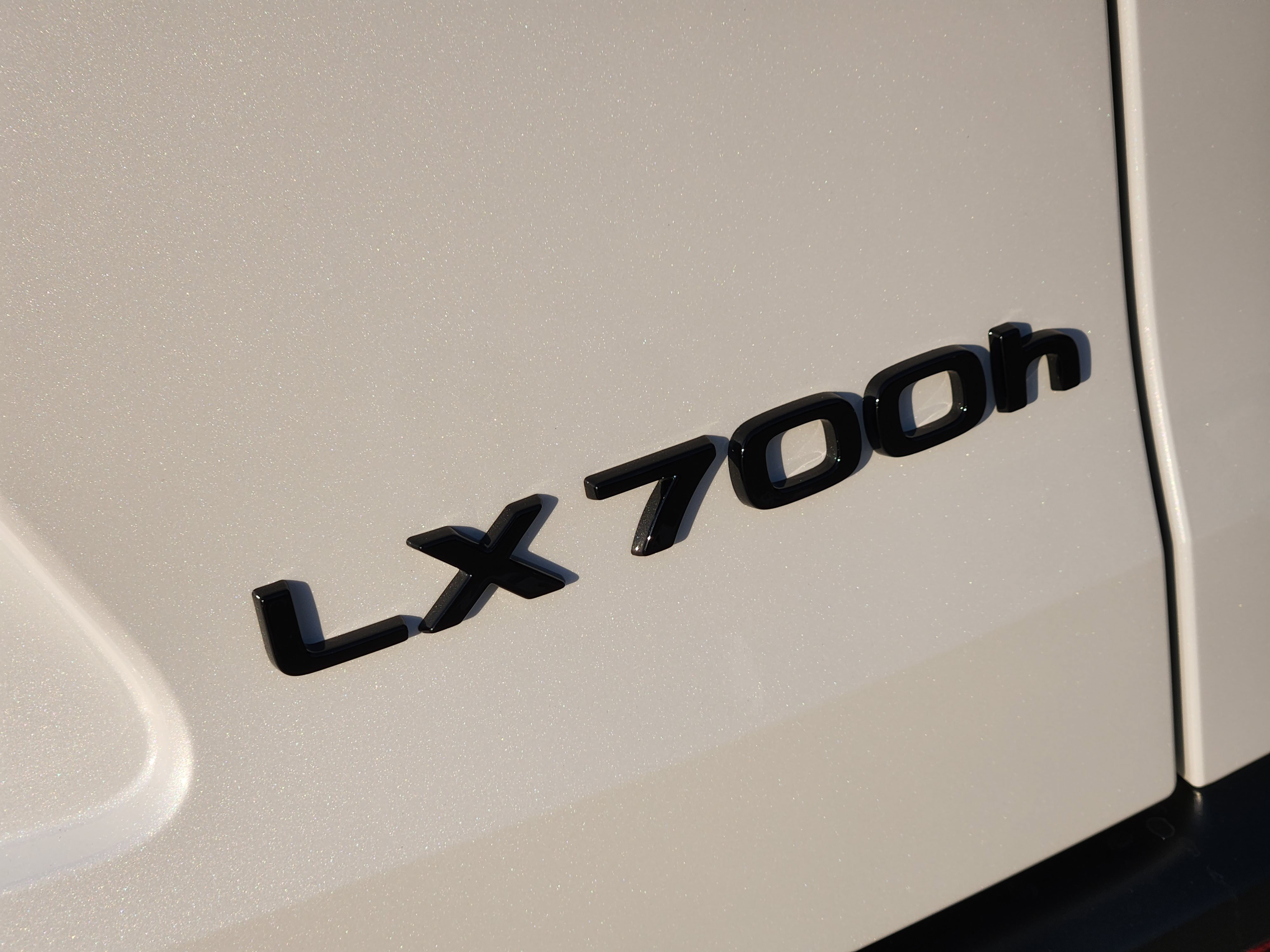 New 2026 Lexus LX 700h Luxury AWD/4WD image 28