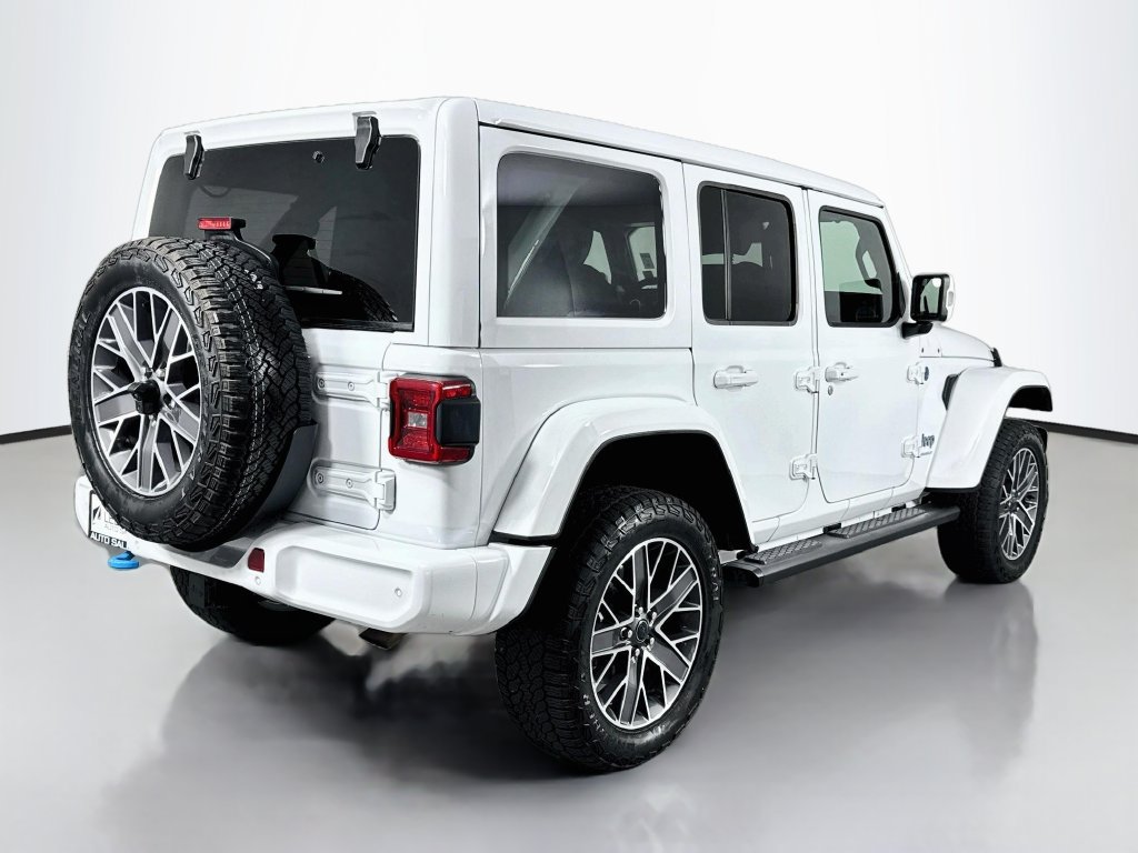 Used 2024 Jeep Wrangler High Altitude AWD/4WD image 7
