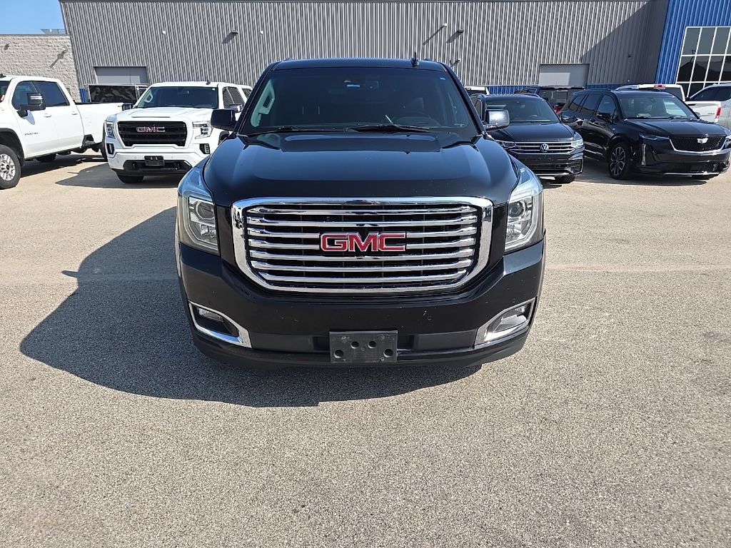 Used 2018 GMC Yukon SLT w/ Premium Edition AWD/4WD image 2
