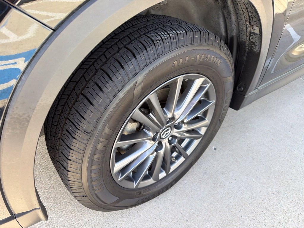 Used 2020 MAZDA CX-5 Touring FWD image 8