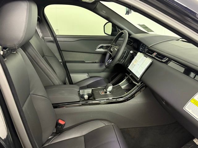 New 2026 Land Rover Range Rover Velar Dynamic SE image 34