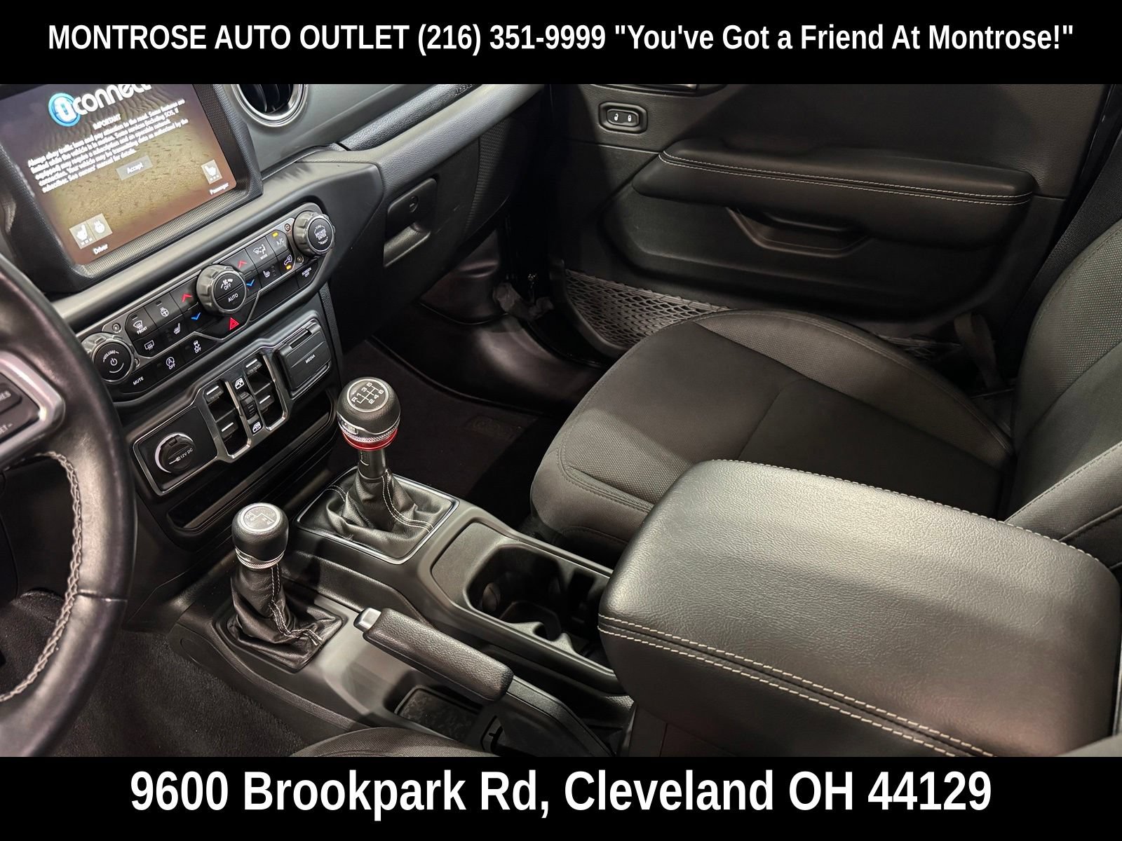 Used 2021 Jeep Wrangler Unlimited Sahara w/ Uconnect 4C Nav & Sound Group AWD/4WD image 17