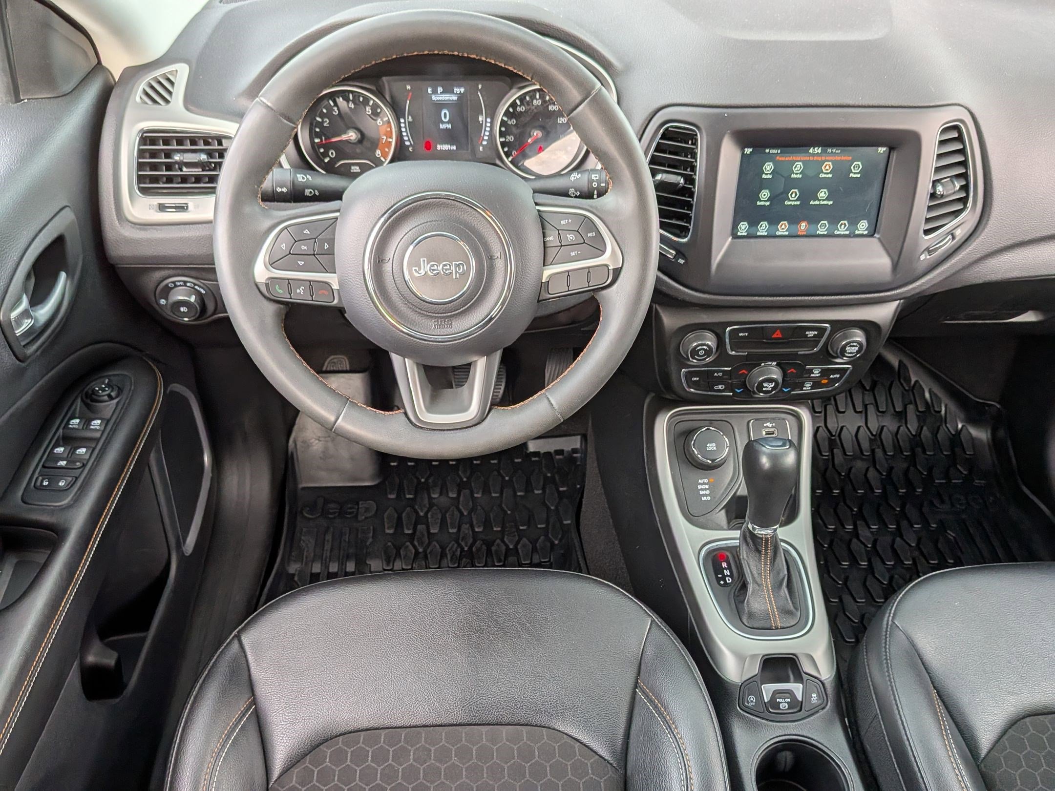 Certified 2021 Jeep Compass Latitude image 33