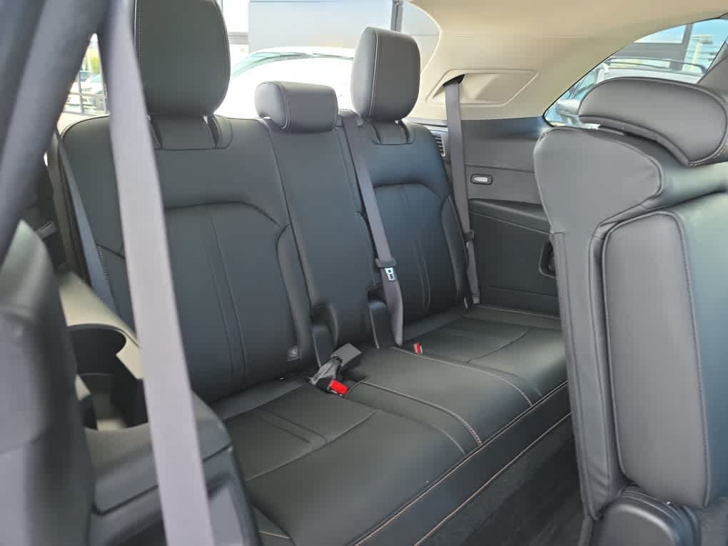 Used 2024 MAZDA CX-90 Plug-In Hybrid w/ Preferred AWD/4WD image 27