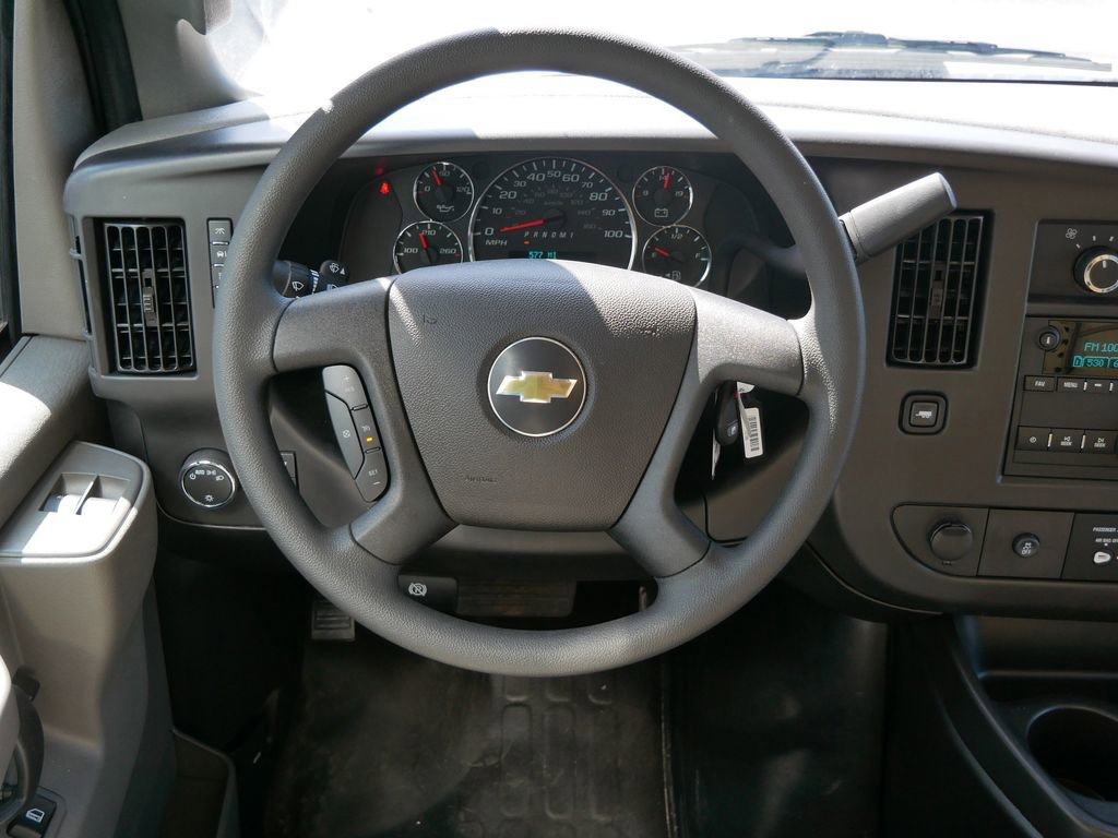 New 2025 Chevrolet Express 4500 Extended w/ Power Convenience Package RWD image 20