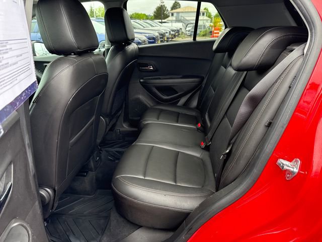 Used 2020 Chevrolet Trax Premier FWD image 13