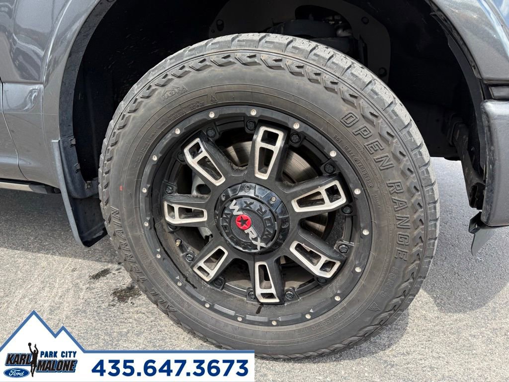 Used 2016 Ford F150 Lariat w/ Equipment Group 502A Luxury AWD/4WD image 10