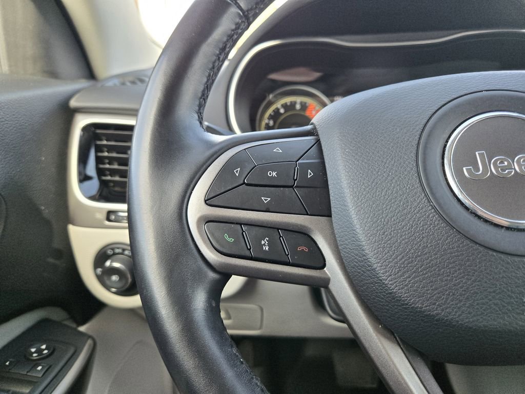 Used 2021 Jeep Cherokee Limited image 17