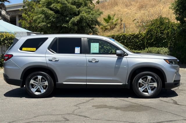 Certified 2023 Honda Pilot EX-L image 3