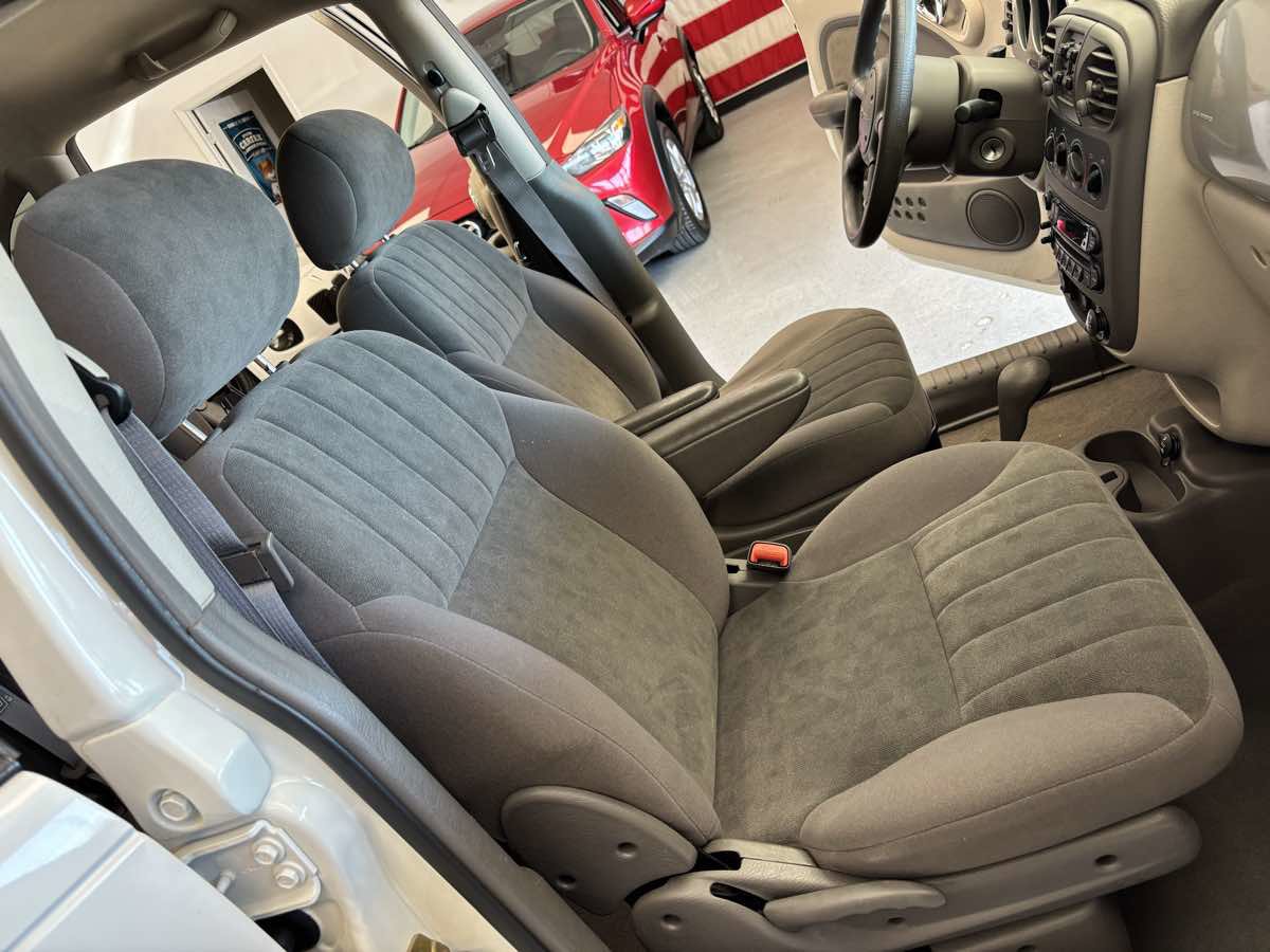 Used 2002 Chrysler PT Cruiser Touring image 20