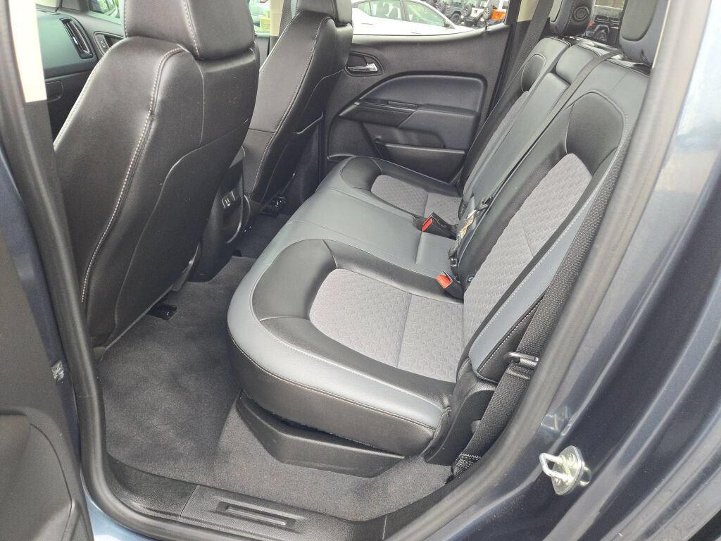 Used 2019 Chevrolet Colorado Z71 RWD image 25