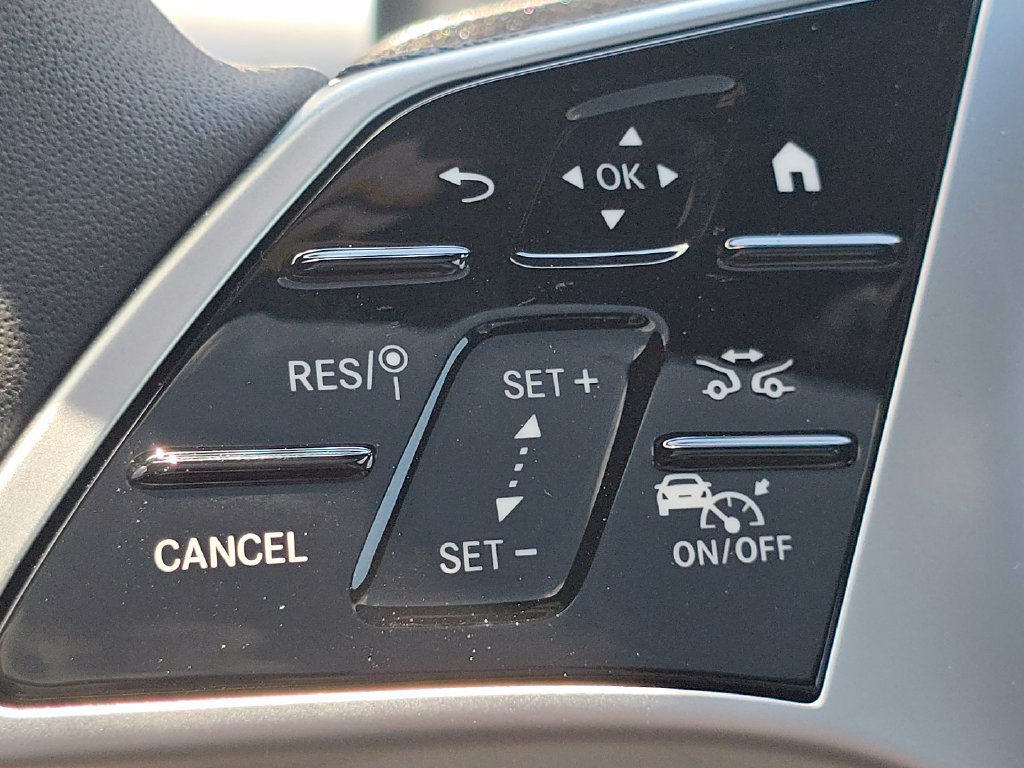 New 2026 Mercedes-Benz GLB 250 4MATIC image 35