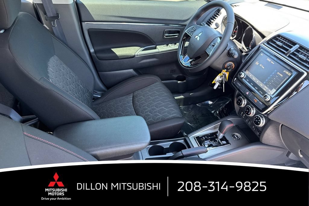 New 2026 Mitsubishi Outlander Sport LE AWD/4WD image 16