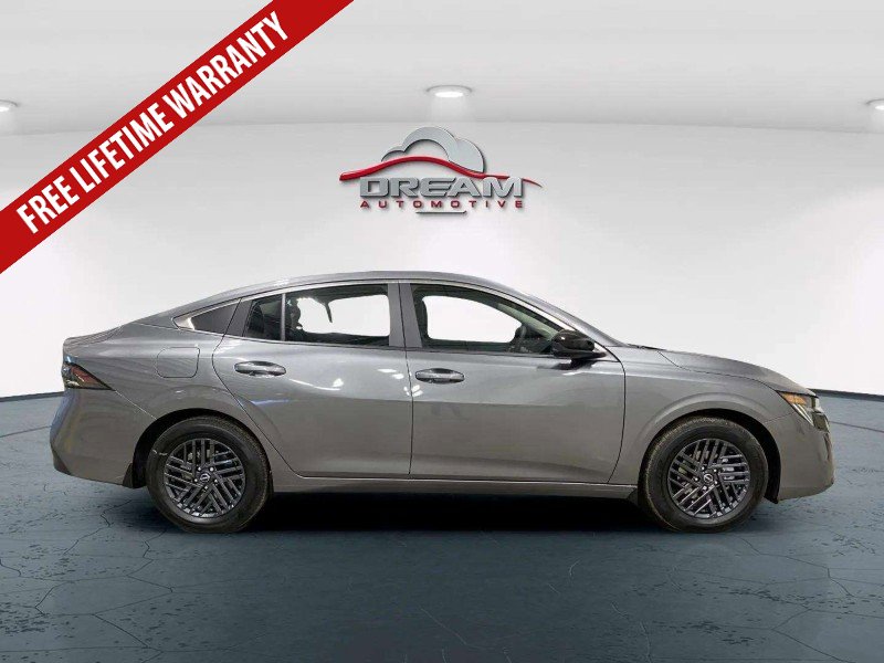 New 2026 Nissan Sentra SV w/ SV Convenience Package FWD image 16