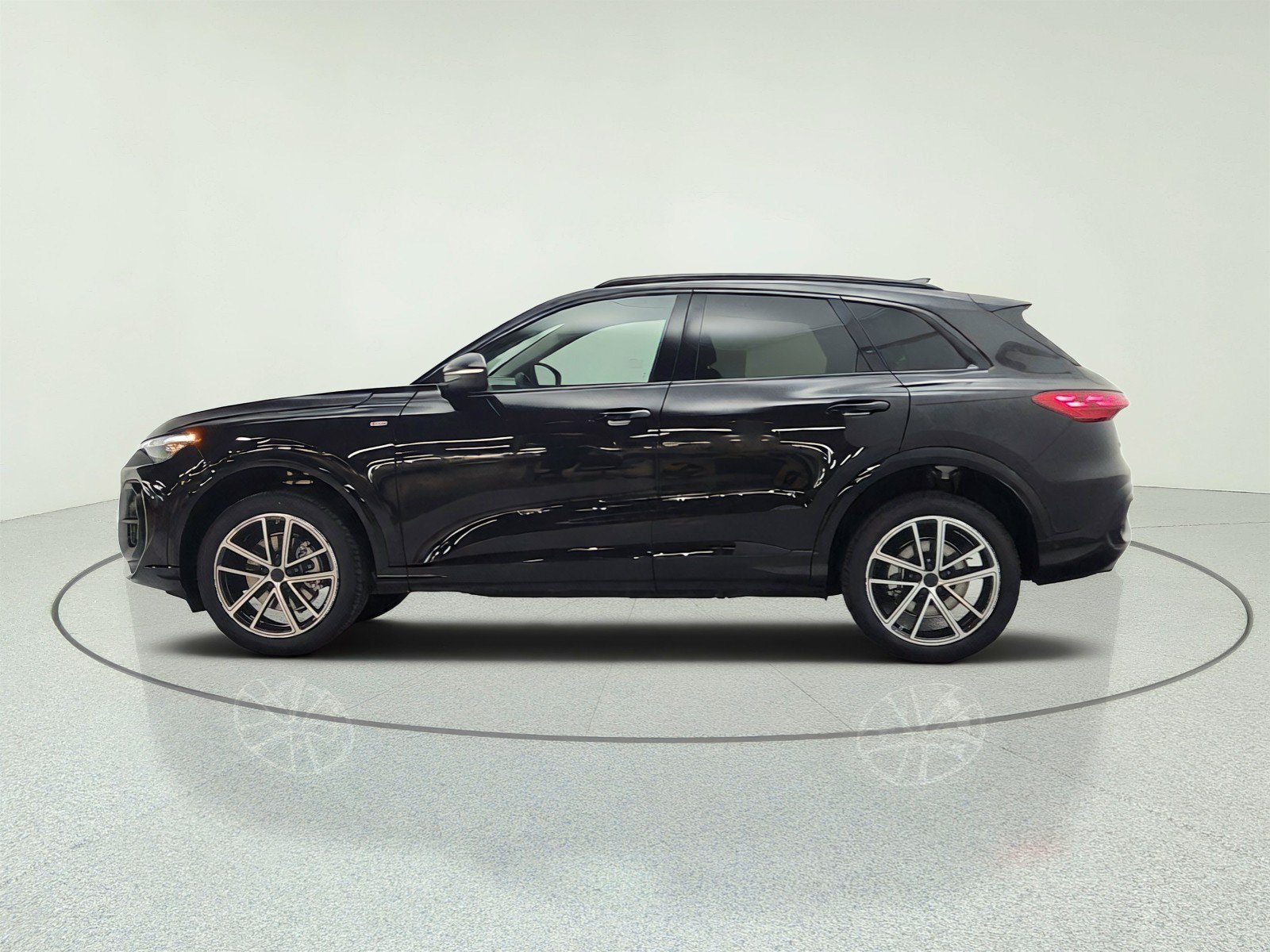 New 2026 Audi Q5 Premium Plus AWD/4WD image 8