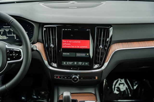 New 2026 Volvo V60 B5 Cross Country Plus w/ Protection Package Premier image 22