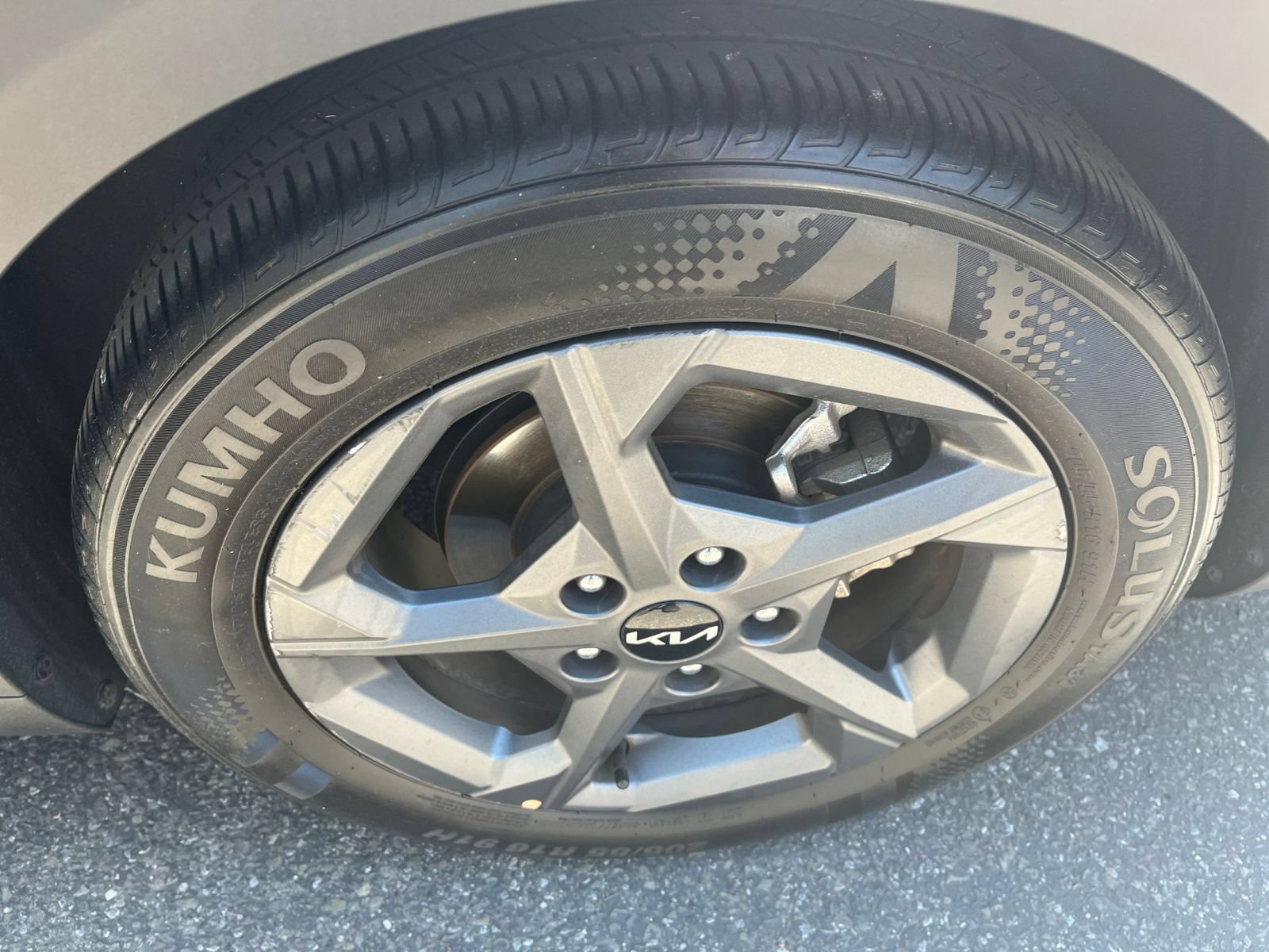 Used 2025 Kia K4 FWD image 29