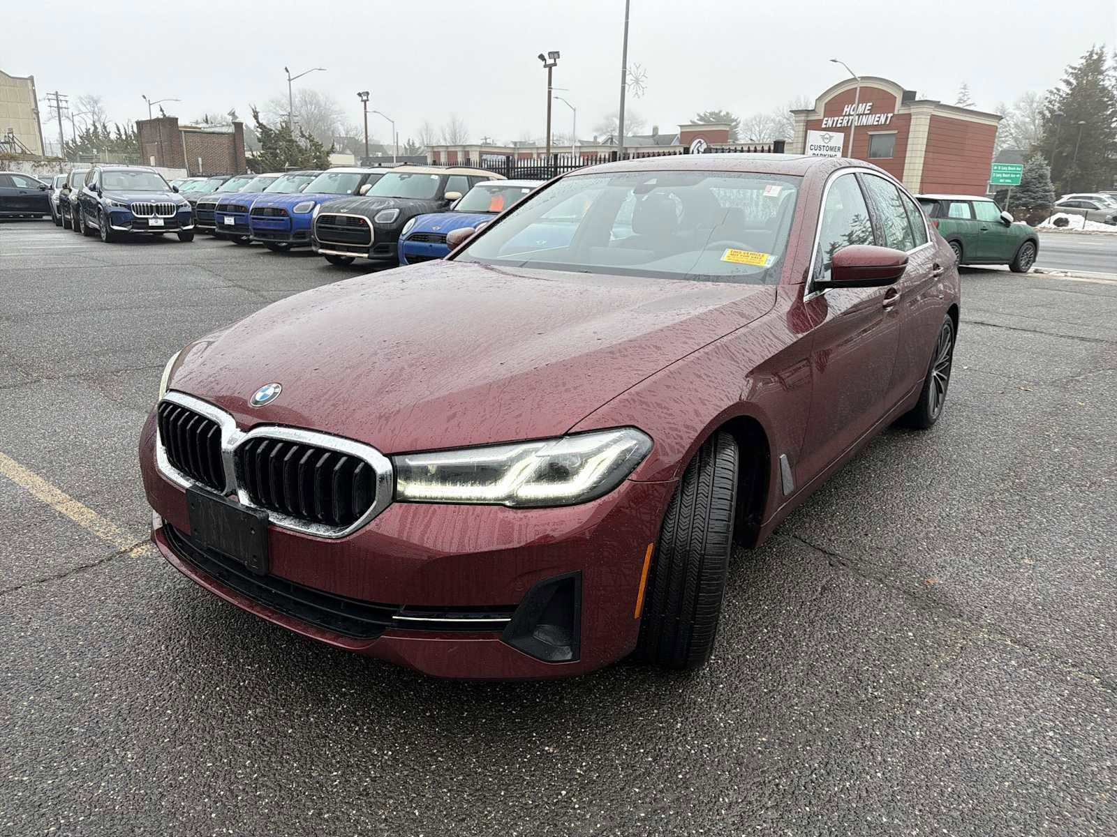 Certified 2023 BMW 530i xDrive w/ Convenience Package image 3